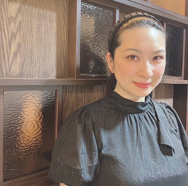 石川ともえ